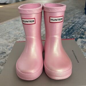 HUNTER Kids First Nebula Rain Boots - Size US 5C / UK 4 - Light Pink Shimmer